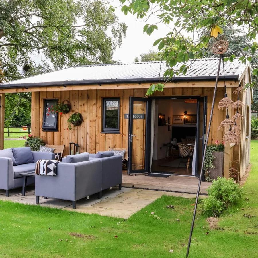 Meadows Lodge Йорк Экстерьер фото